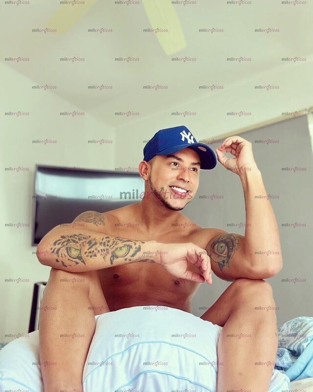 FOTOS DE MASAJISTA SCORT COLOMBIANO EN TU CIUDAD PARA DARTE MUCHA LECHE