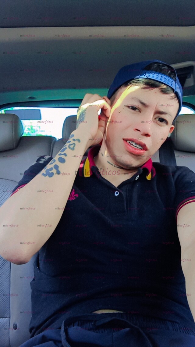 FOTOS DE HOLA MI NOMBRE ES ALEJANDRO TENGO 22 AÑOS