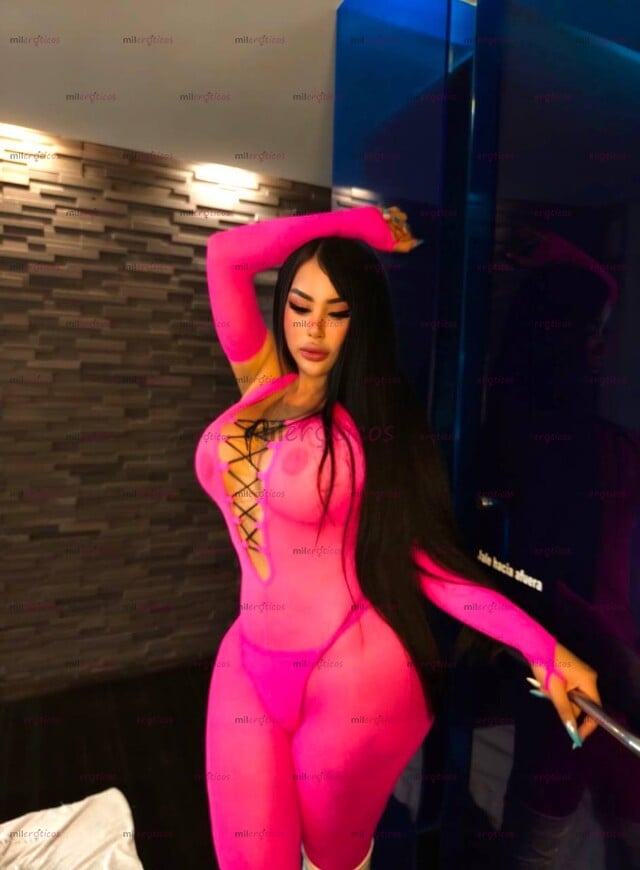 FOTOS DE ÚNICO DÍA EXPERTA EN HETEROS CURIOSOS CULO Y TETAS XXXL