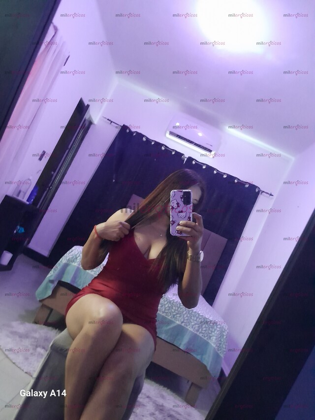 FOTOS DE VANESA MORENITA DISPONIBLE PARA SERVICIO COMPLETO