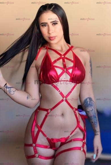 FOTOS DE PONME EN 4 , ME MUEVO Y VOY A GEMIR BIEN RICO PAPI