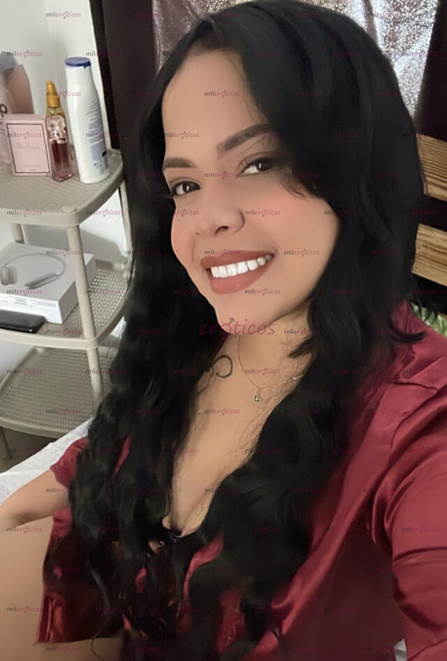 FOTOS DE ÚLTIMO DÍAS, PROMOCIÓN DE DESPEDIDA. VENIDA A CHORROS REAL, COLA Y SENOS GRANDES