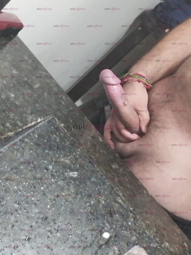 FOTOS DE HOLA MI NOMBRE ES MOJAMET TENGO 23 AÑOS CON UN RICO PENE BIEN DURO