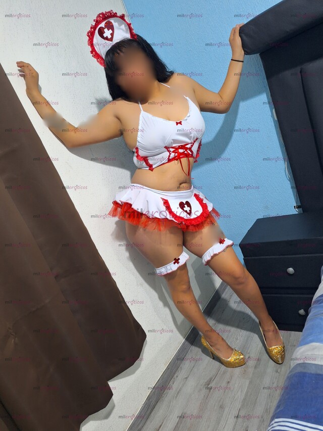 FOTOS DE JOVENCITA NUEVA EN EL AMBIENTE 20 AÑITOS TODA JUGOSA Y COMPLACIENTE