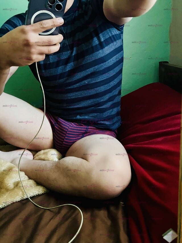 FOTOS DE SOY CHARLI, CHAPARRO CALIENTE, FETICHISTA Y DISCRETO