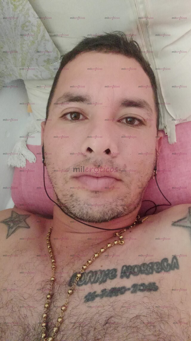 FOTOS DE CALEÑO DOTADO Y MUY CALIENTE NO TE VAS ARREPENTIR