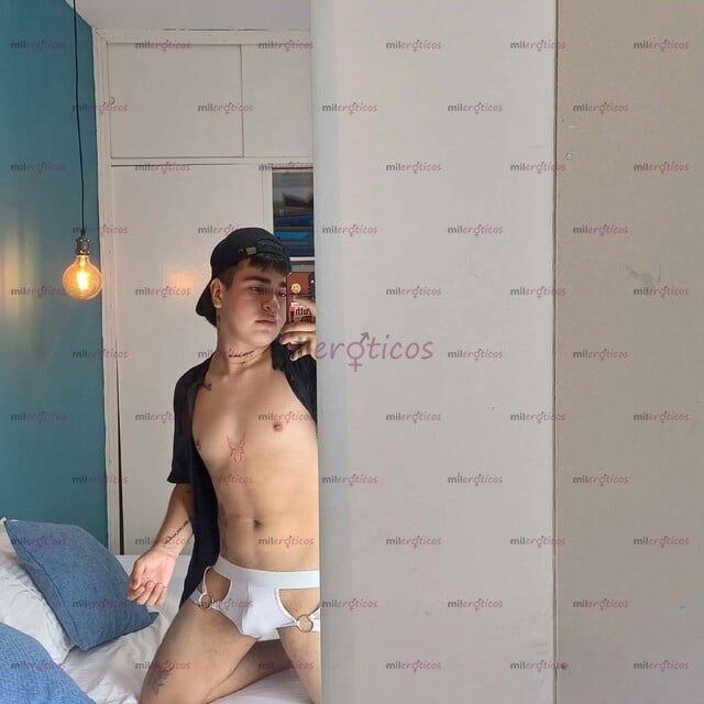 FOTOS DE HOLA SOY UN CHICO NUEVO DISPUESTO A CUMPLIR TUS DESEOS