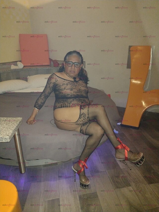 FOTOS DE ESTA DE REGRESO UNA DE LAS MAS PUTOTAS KALIENTES PARA TI