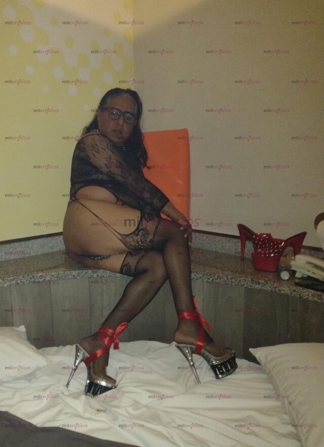 FOTOS DE ESTA DE REGRESO UNA DE LAS MAS PUTOTAS KALIENTES PARA TI