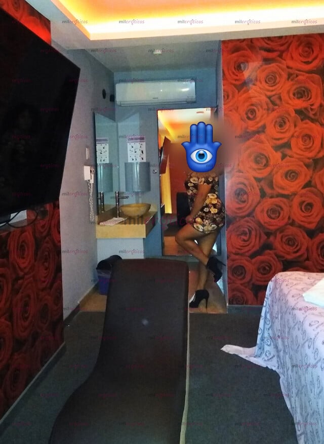 FOTOS DE 24 7 RECORREME TODA ASME TUYA ME EXITO TODA MMM Y ME MOJO RICO 24HRAÑS