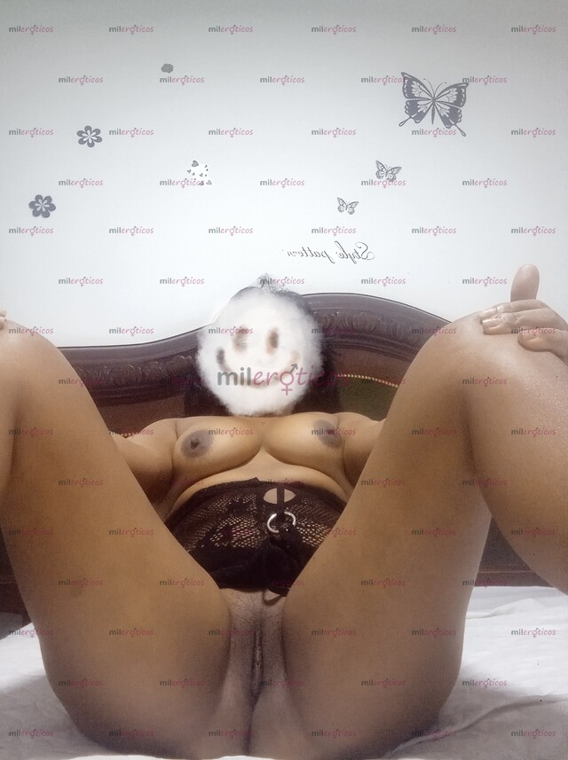 FOTOS DE HOLA SOY ALEXA RICA MORENA RECIÉN LLEGADA APRETADITA DISPUESTA A COMPLACERTE.