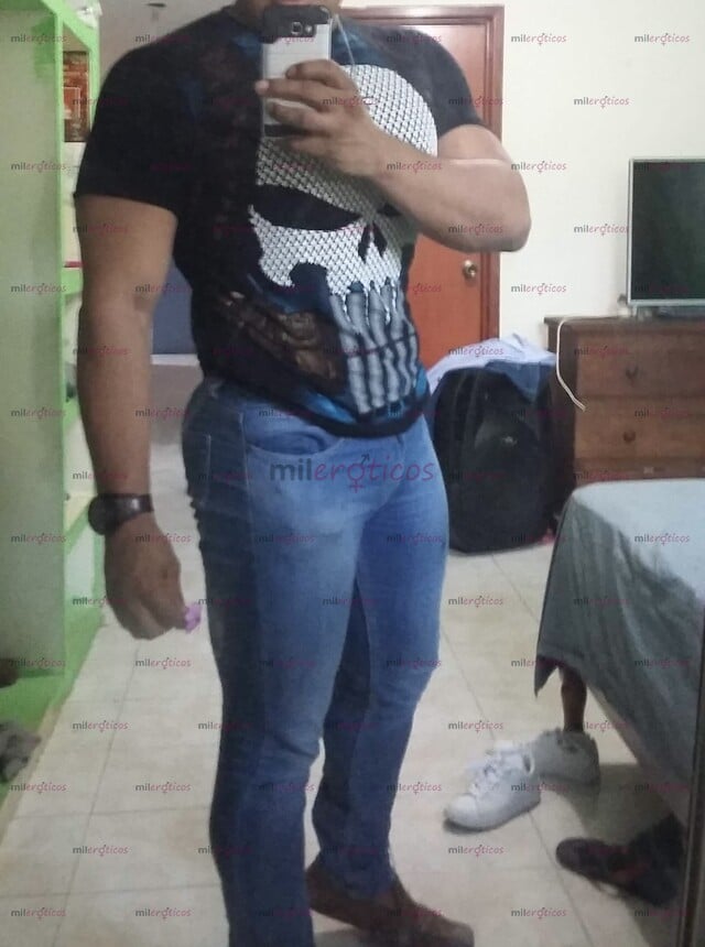 FOTOS DE HOLA, MI NOMBRE ES DANIEL CHICO NUEVO EN TU LUGAR MUY CALIENTE
