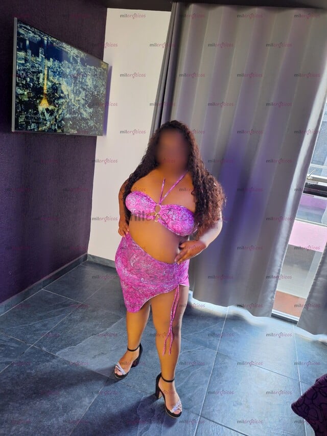 FOTOS DE GORDITA RICA !!! PIEL NEGRA BRILLANTE Y SUPER SUAVE CONTRATAME
