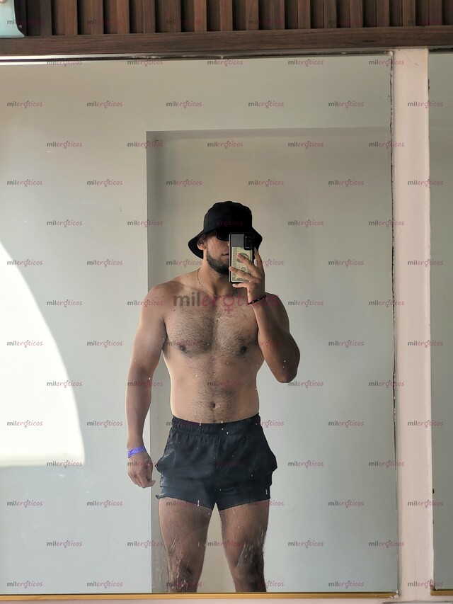 FOTOS DE HETERO CON CUERPO DE GYM, FOTOS Y VÍDEOS REALES, HÁBLAME.