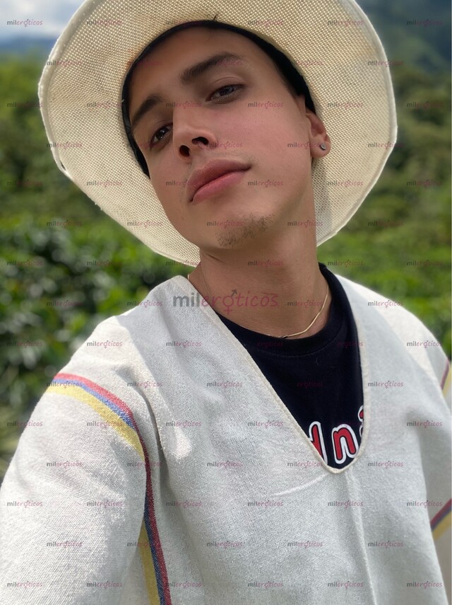 FOTOS DE JOVEN RESERVADO Y COMPLACIENTE VEN A DISFRUTAR