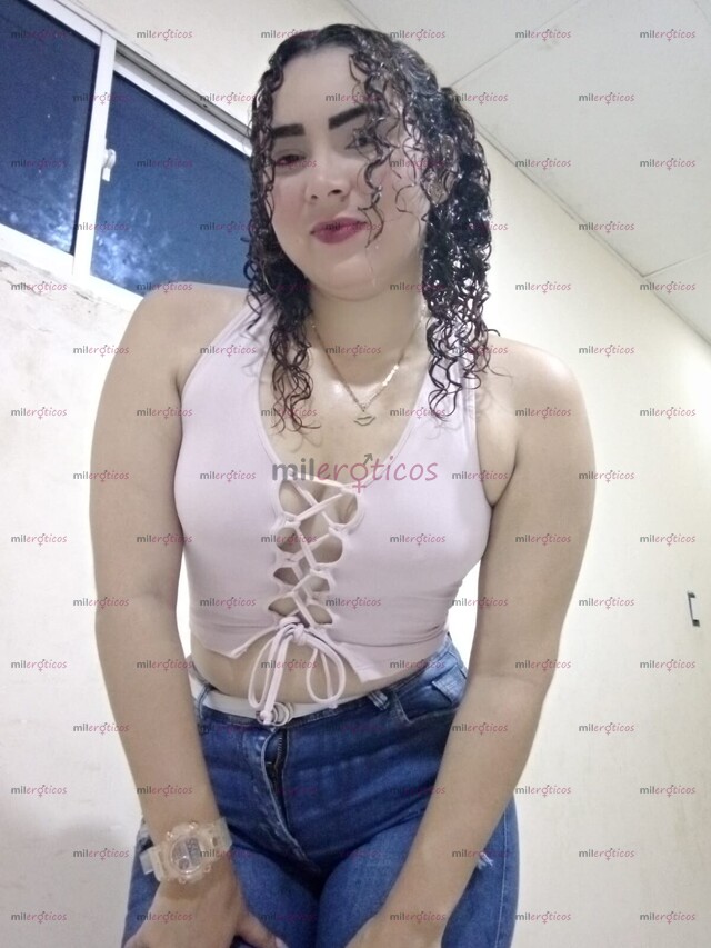 FOTOS DE NIÑA ARRECHITA MUY CALIENTE PREPARADA PARA SACARTE TODA ES ALECHITA BEBE