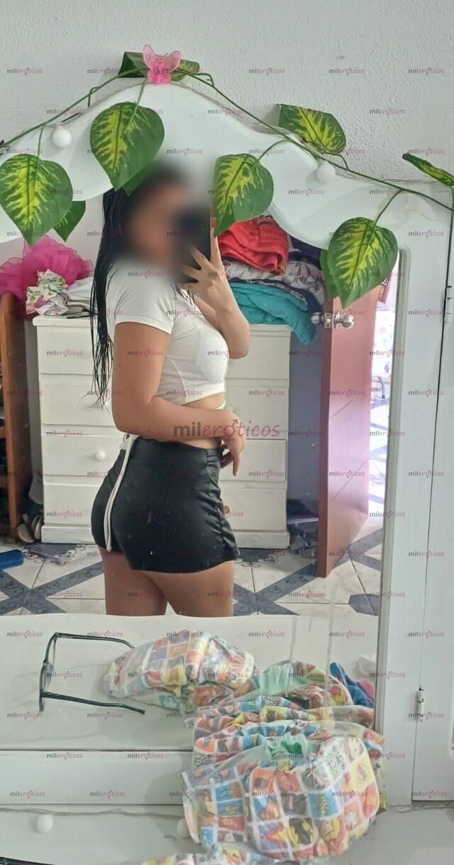 FOTOS DE EN LAS MAÑANAS ESTUDIANTE Y EN LAS NOCHES PUTEOOO JAJAJAJA