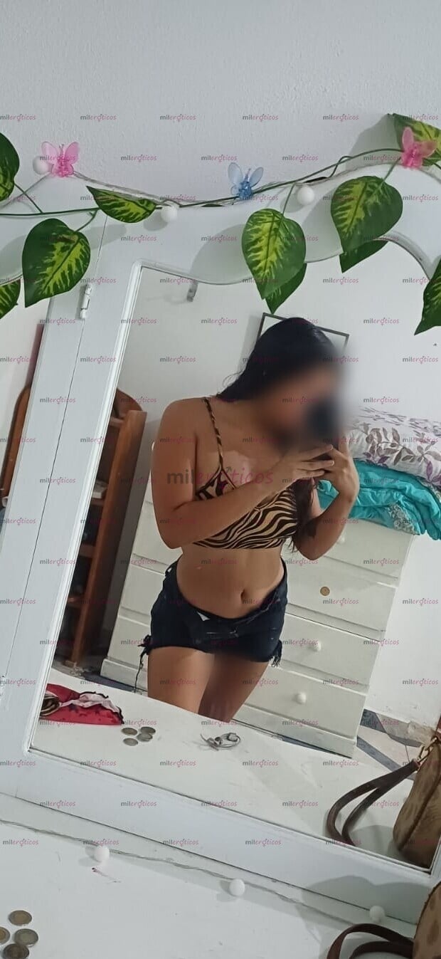 FOTOS DE EN LAS MAÑANAS ESTUDIANTE Y EN LAS NOCHES PUTEOOO JAJAJAJA