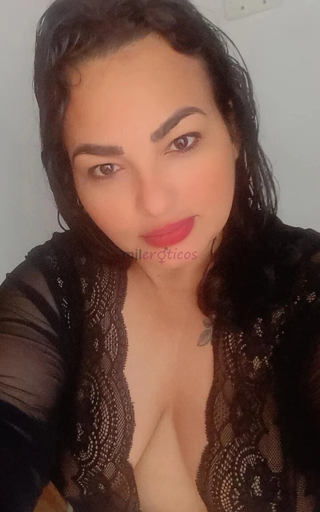 Ola amores me chamo cris sou bem carinhosa e atenciosa tenho 36 anos sou completinha nao tenho frescura com nada atendo estilo namoradinha atendo no m...