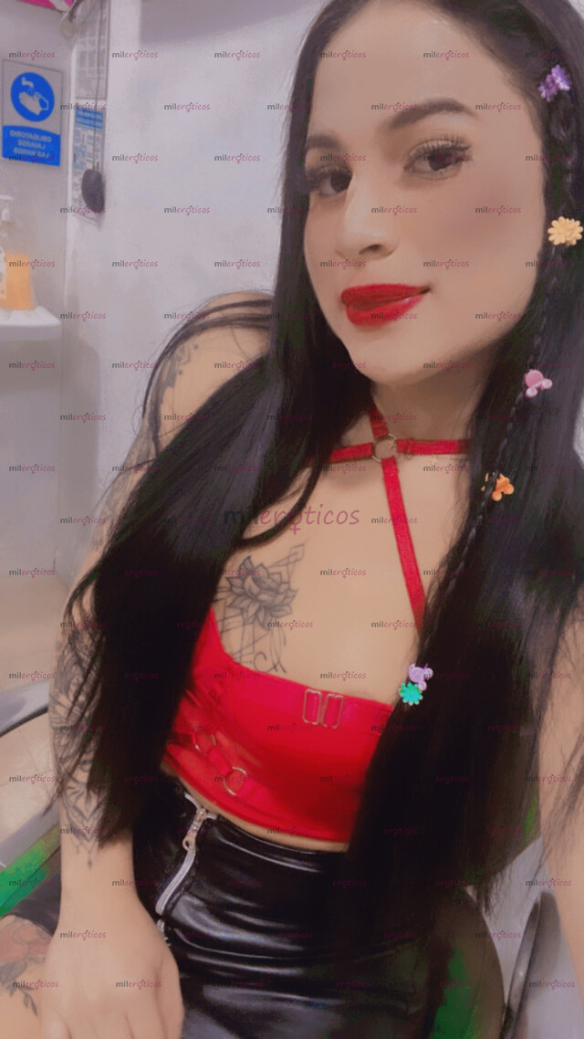 FOTOS DE SOY DEVORA UNA HERMOSA EXTROVERTIDA TRANS DISPNIBLE PARA TI MI AMOR EN TU CIUDAD