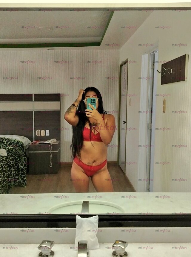 FOTOS DE COMPRA MIS NALGAS JUGOSAS SOY LA MORENA QUE SIEMPRE TE HAS QUERIDO COGER