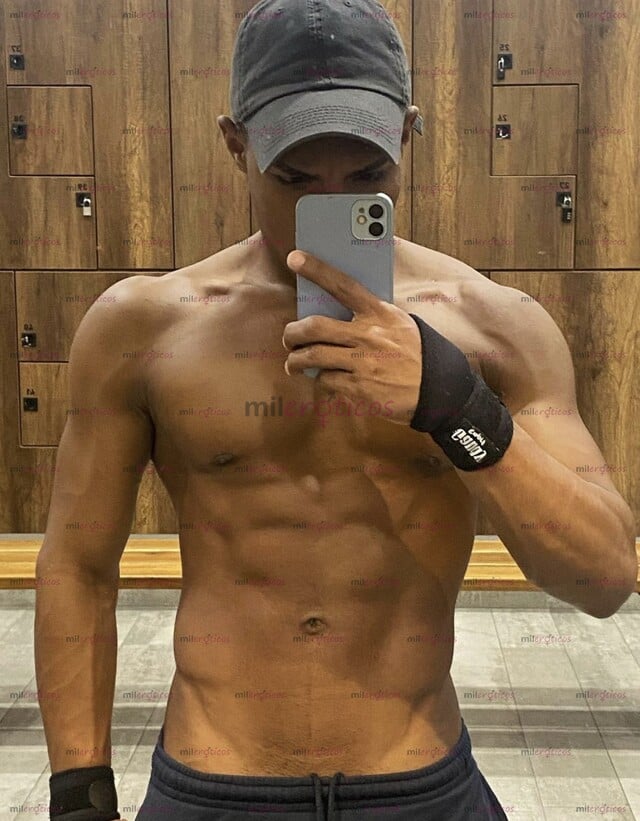 FOTOS DE COSTEÑO COLOMBIANO DE PASO POR TU CIUDAD, ESCRÍBEME MORENO LATINO TWINT