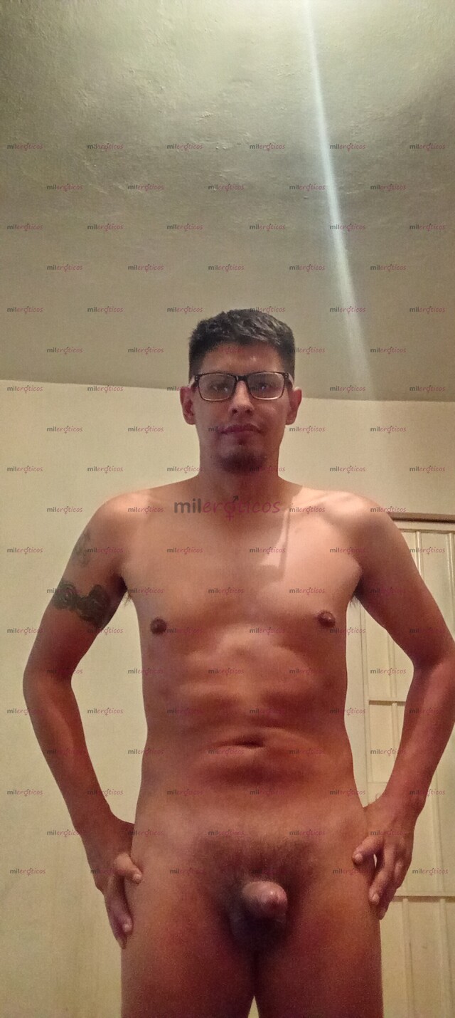 FOTOS DE ACTIVO CHAKAL Y TIERNO A LA VEZ,SUPER COMPLACIENTE