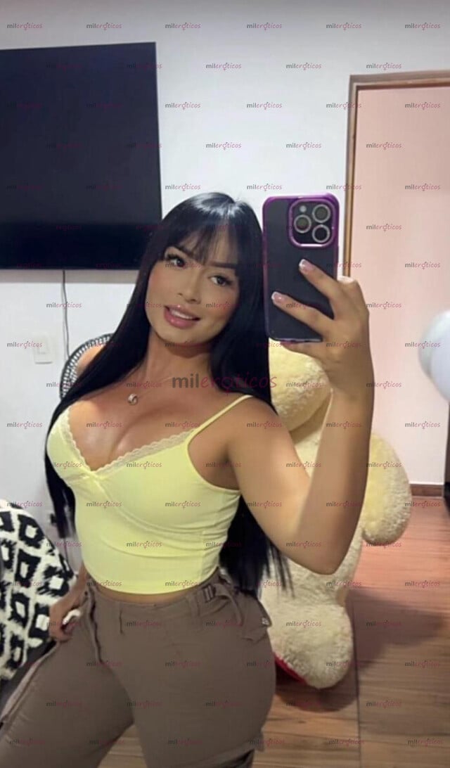 FOTOS DE SAMANTA CABRERA , SQUIRT , MULTIORGASMICA Y NINFOMANA EN LEÓN
