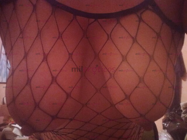 FOTOS DE MADURA CACHONDA, MUY COMPLACIENTE CON GRANDES Y RICAS TETAS