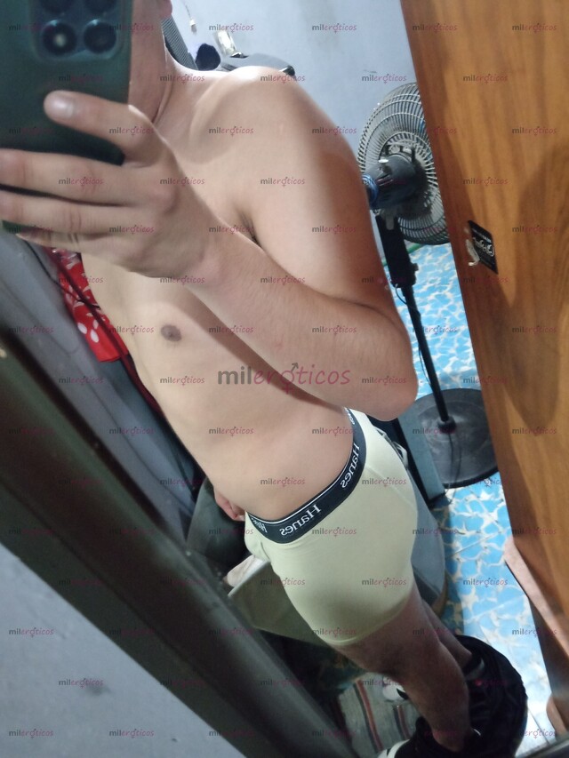 FOTOS DE CHAVO BARONIL FLACO ATRACTIVO QUE PUEDE COMPLACER TUS NECESIDADES