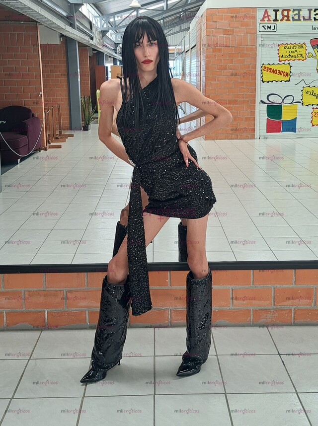 FOTOS DE SOY CHICA LATINA. TENGO UN CUERPO Y PENE DELICIOSO