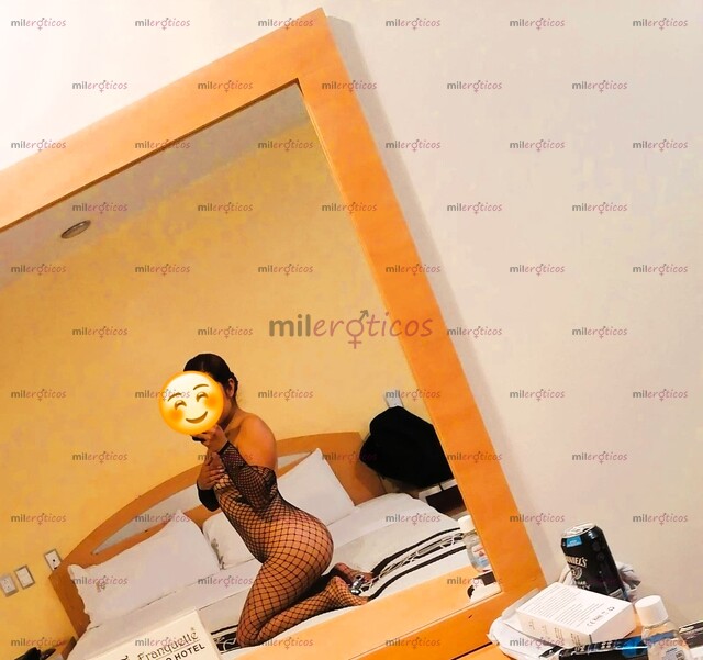 FOTOS DE HERMOSA UNIVERSITARIA CARITA ENCANTADORA PERO PERVERTIDA EN LA CAMA