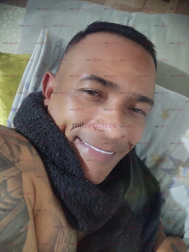 FOTOS DE COSTEÑO XXXL VERGÓN RECIÉN LLEGADO DE CARTAGENA CON BUENA ERECCIÓN Y LECHERO