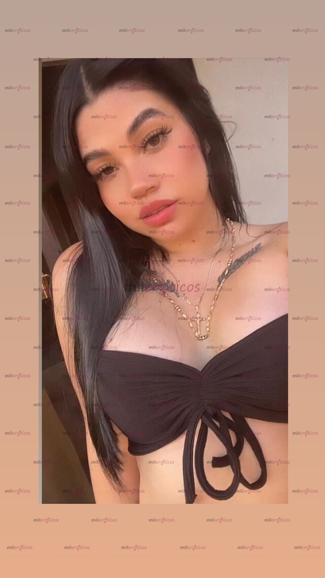 FOTOS DE ME LLAMO STEFA,TENGO 20AÑOS CONTACTAME PASEMOSLA DELICIOSO Y SIENTE LO RICA QUE