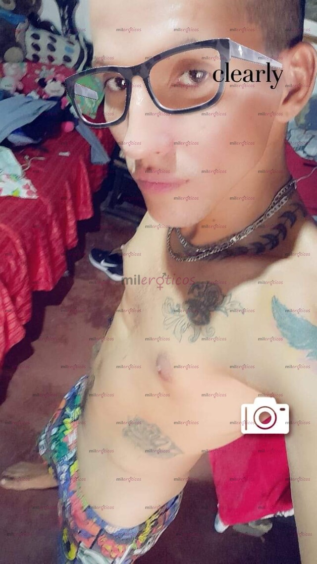 FOTOS DE CHICO FLACO COMPLASIENTE Y CARIÑOSO DISPUESTO A ATENDERTE A TU GUSTO