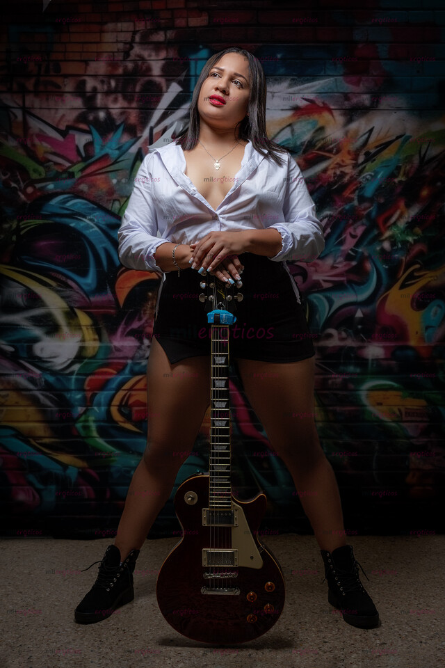 FOTOS DE MORENA BIEN CALIENTE MULTIORGÁSMICA Y APASIONADA NO TE ARREPENTIRÁS