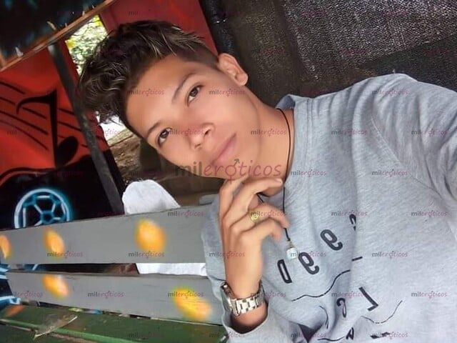 FOTOS DE DELICIOSO HOMBRE ACTIVO 18 CM CALIENTE LISTO PARA HACERTE SENTIR DE LO MEJOR