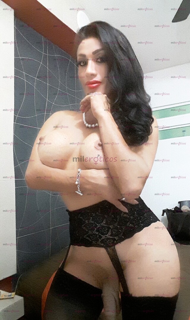 FOTOS DE !!DOTADA CON GANAS DE MONTAR Y SER MONTADA A PELO, CORRERNOS BIEN RICO