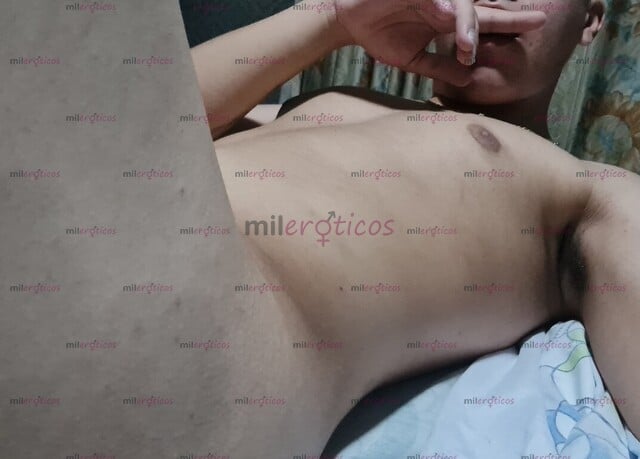 FOTOS DE JOVEN PINTA DISPUESTO A COMPLACER TUS FANTASIAS