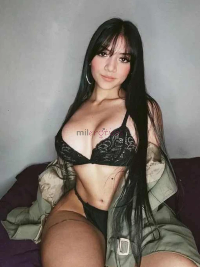 Me llamo paloma tengo 22 estoy para complacer todas tus fantasias y locuras sexuales jugosita ardiente estoy para ti ven y pasemos un momento inolvida...