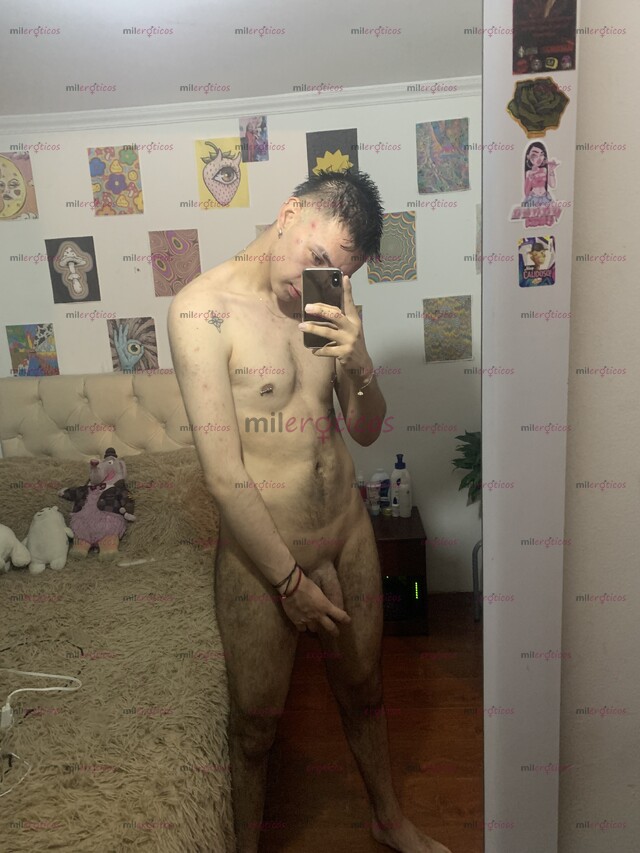 FOTOS DE CHICO VERSÁTIL DE 23 AÑOS CON GANAS DE CONOCER Y DISFRUTAR