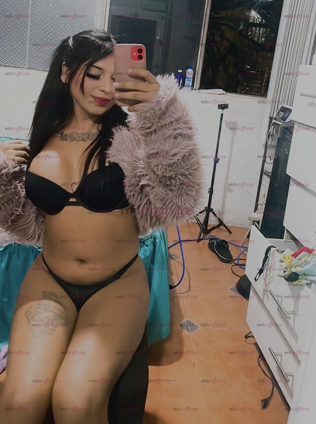FOTOS DE HOY CON LUGAR SI ME ENCANTA COGER, TE HAGO VENIR RICO MI AMOR