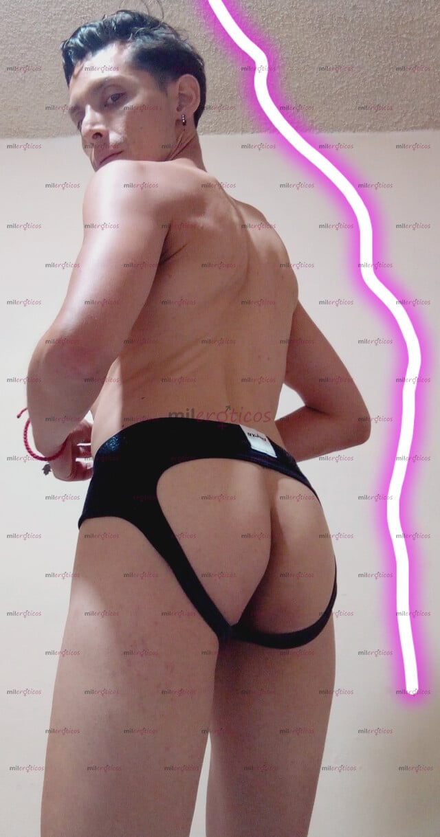 FOTOS DE UNIVERSITARIO DELGADITO TIPO TWINK, CALIENTE Y COMPLACIENTE PARA ACTIVOS 24 7