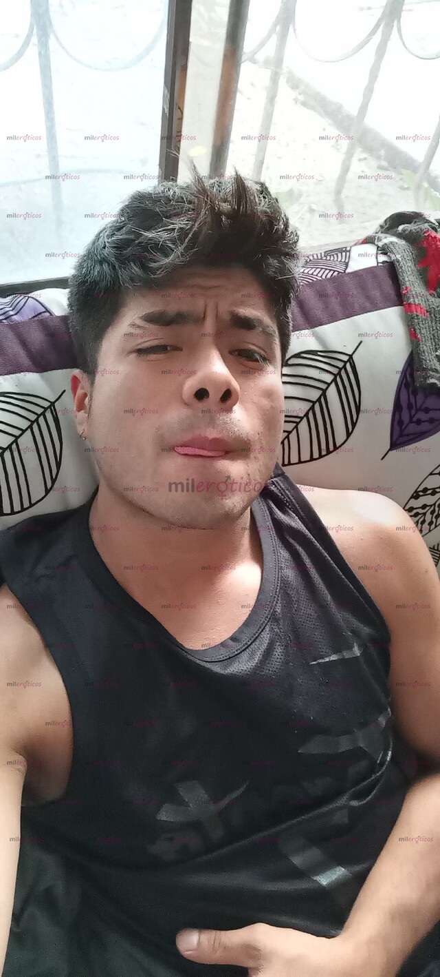 FOTOS DE COMO ESTAS AMOR, QUIERES QUE NOS VEAMOS Y PASARLA BIEN MANDAME WATSAPP