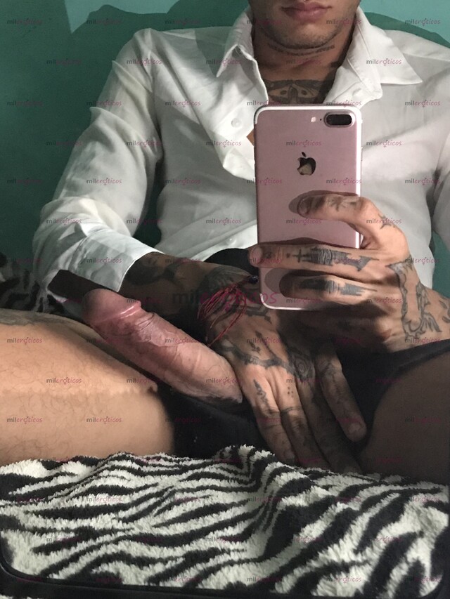 FOTOS DE DÉJAME CHUPAR TU CULO MIENTRAS TU CHUPAS MI VERGA TAMBIÉN CAMBIO DE ROLES UN 69!