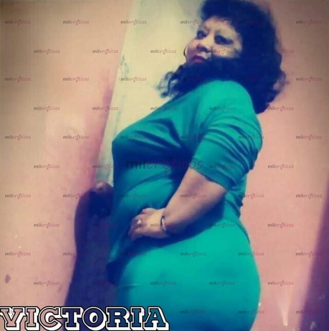 FOTOS DE VICKY NALGONA MILF DE 56 AÑOS MUY COMPLACIENTE