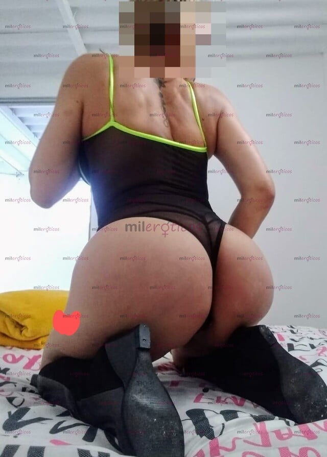 FOTOS DE SOY UNA MUJER SUPER COMPLACIENTE ESTRECHA Y MOJADITA, NALGUEAME BIEN DELICIOSO