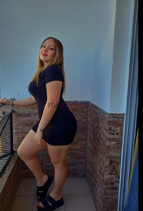Soy una joven dispuesta a satisfacer tus deseos sexual tanto como presencial y virtual todo incluido me llamo emilia annais te espero hablame y coordi...