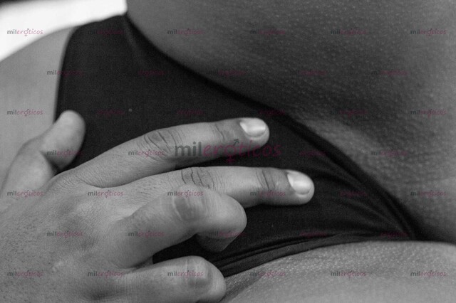 FOTOS DE LAURA, MUJER MASAJISTA ME GUSTAN LOS MAYORES. PROFESIONAL Y DISCRETA.