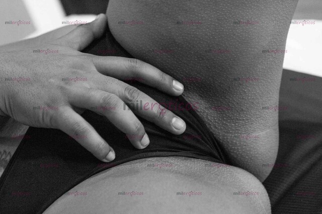 FOTOS DE LAURA, MUJER MASAJISTA ME GUSTAN LOS MAYORES. PROFESIONAL Y DISCRETA.